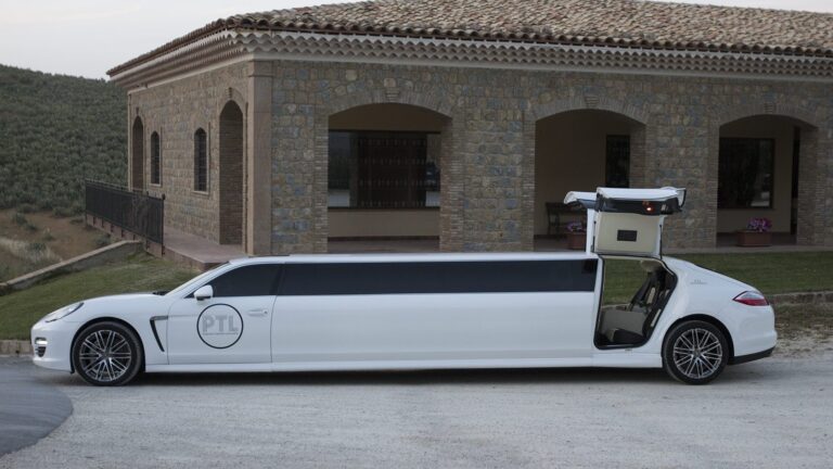 How to Use a Limo Bus to Reduce Taxes